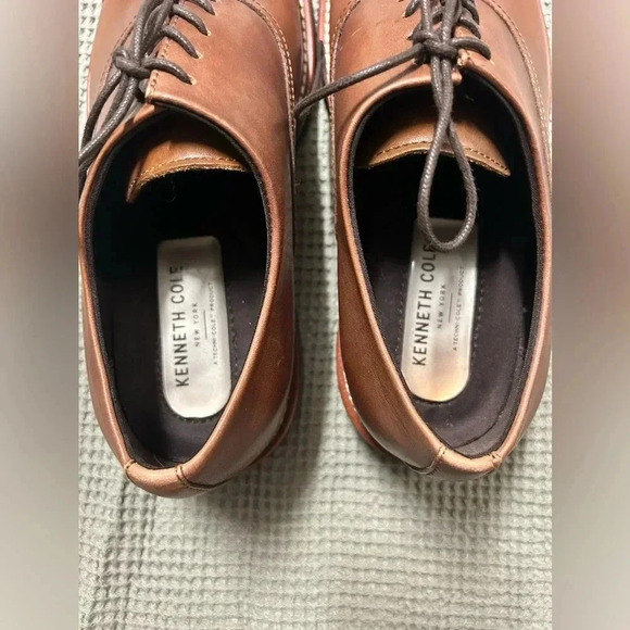 Kenneth Cole Men’s Dress Shoes size 8 - Picture 7 of 7